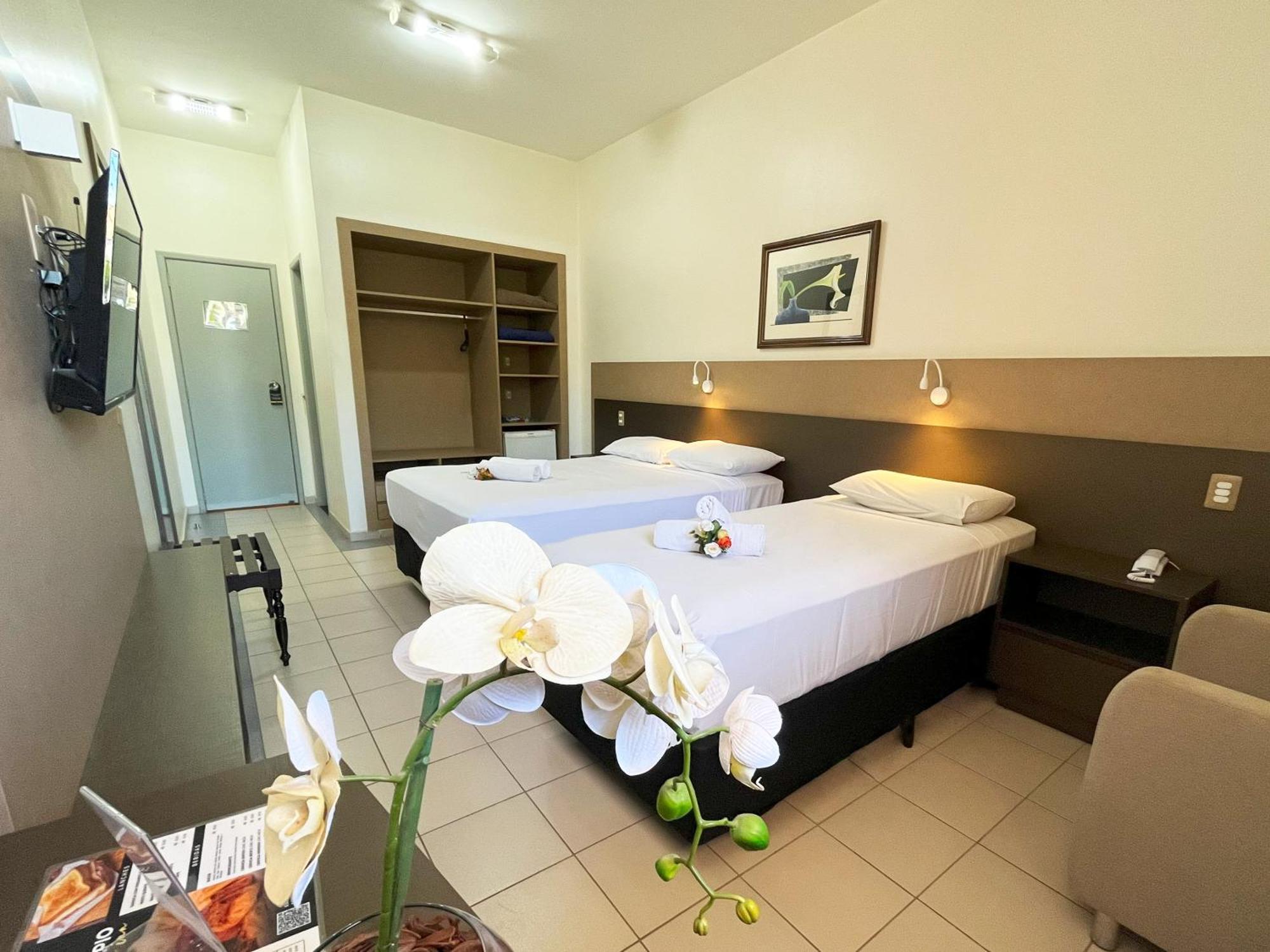Athus Brasilia Hotel By Bsb Inn - Antigo Aristus Exterior photo